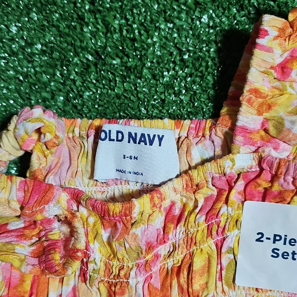 Old Navy Pink and Yellow Floral Set - Picture 3 of 5